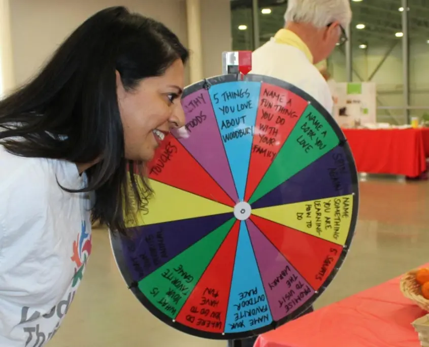 Woodbury neighbors gathered together at a Woodbury Thrives event
